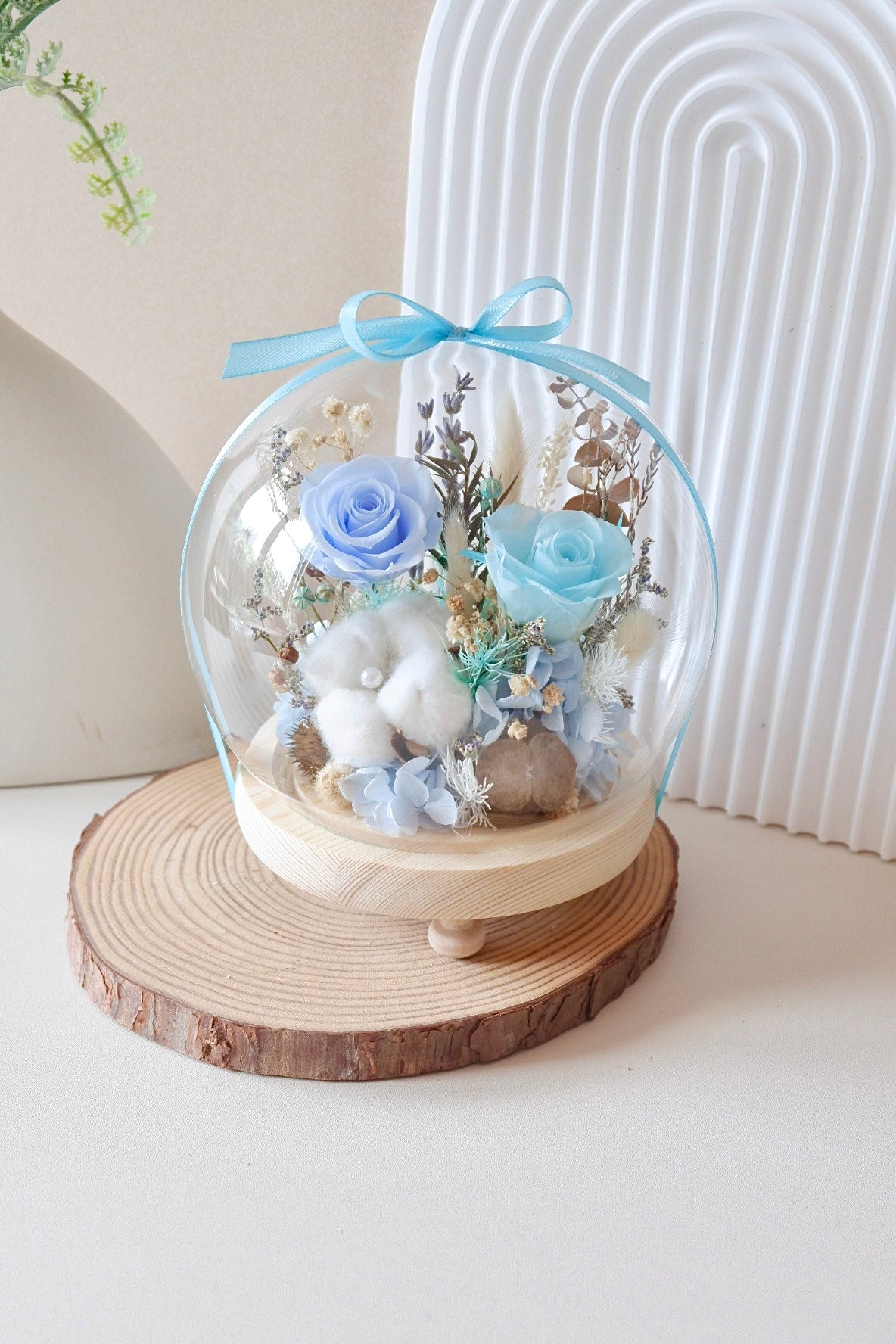 Kai Preserved Flower Snow Globe
