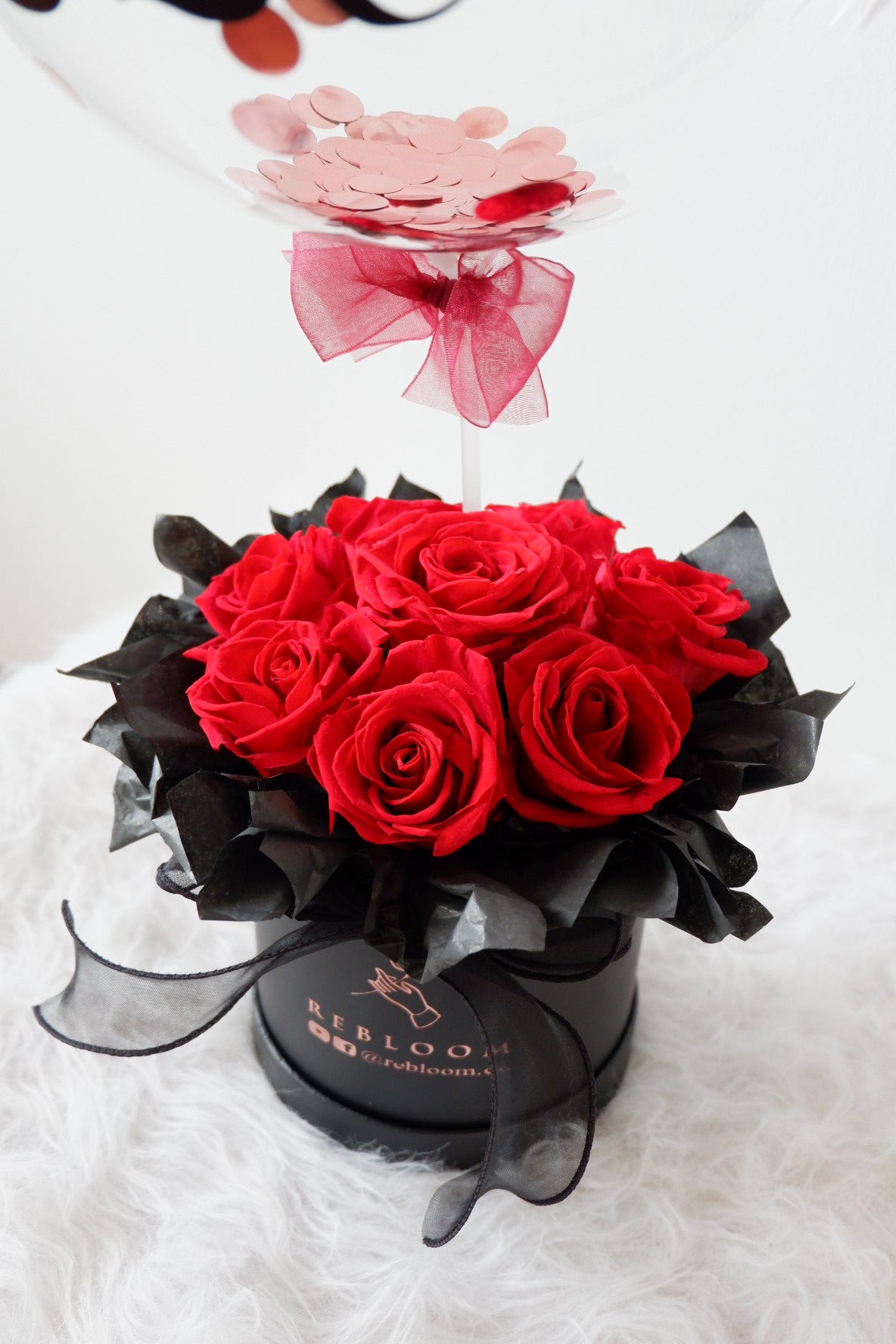 Classic Love Preserved Bloom Box (Red)