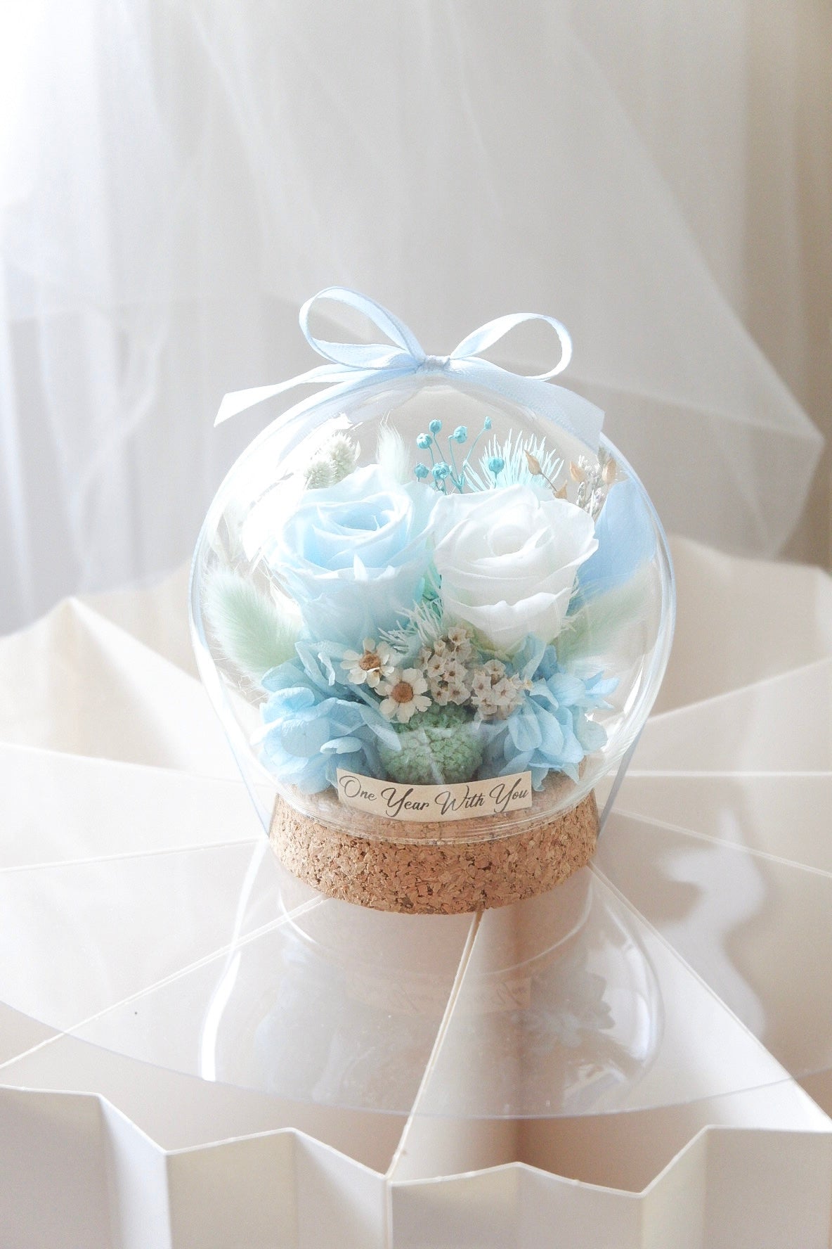 Skye Petit Preserved Flower Snow Globe